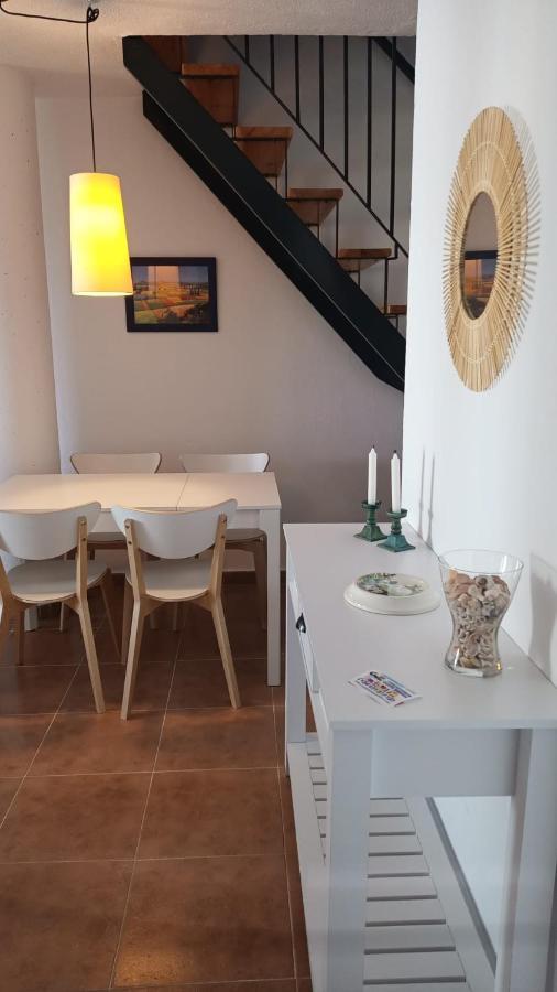 Апартаменты Atico Duplex Con Vistas Al Mar Захара-де-лос-Атунес Экстерьер фото