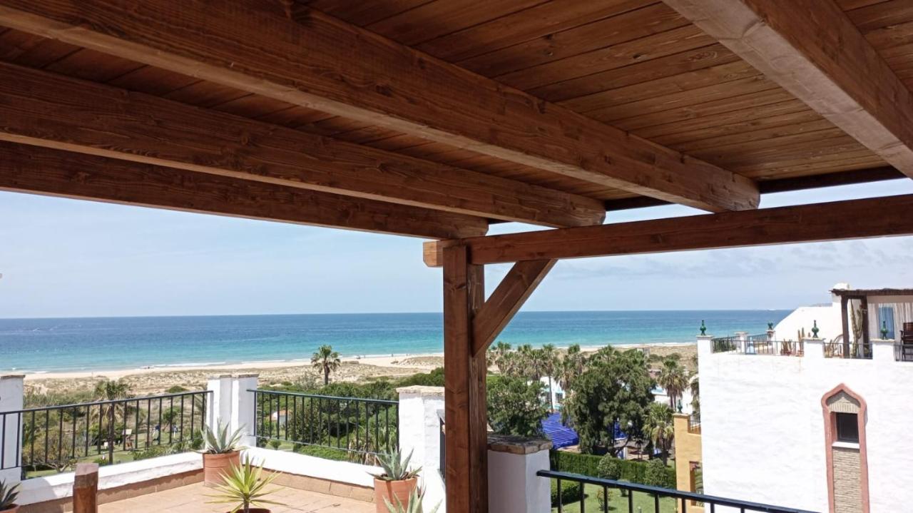 Апартаменты Atico Duplex Con Vistas Al Mar Захара-де-лос-Атунес Экстерьер фото